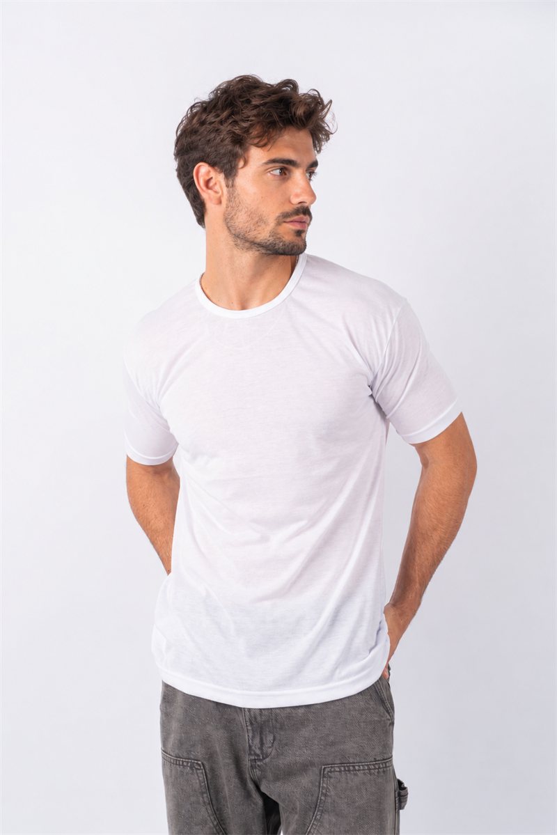 Remera blanca de poliéster para sublimación